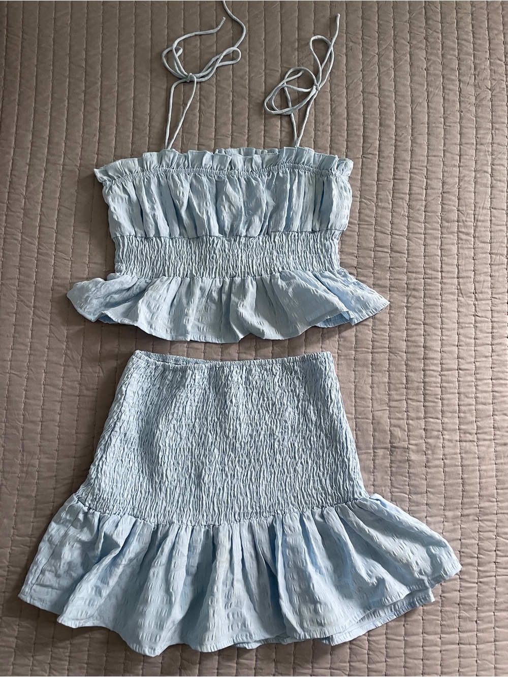 Boohoo Light Blue Polyester Garment